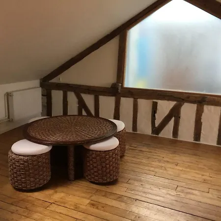 Apartment Coeur Dampierre -